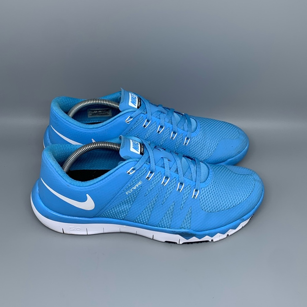 Nike Men's Athletic Shoes Blue and White